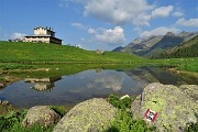 05 Partenza dall'Albergo RIf. Monte Avaro, sent. 109 all'andata, 109A al ritorno